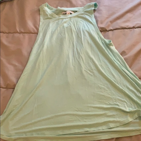 Tank - Picture 2 of 3